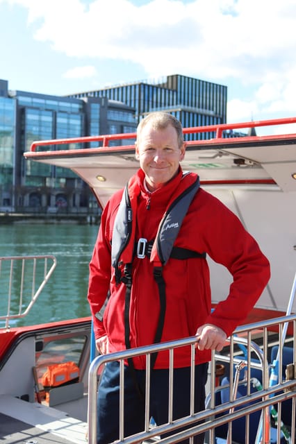 Dublin: River Liffey Sightseeing Cruise - The Ha’penny Bridge and Custom House from the water