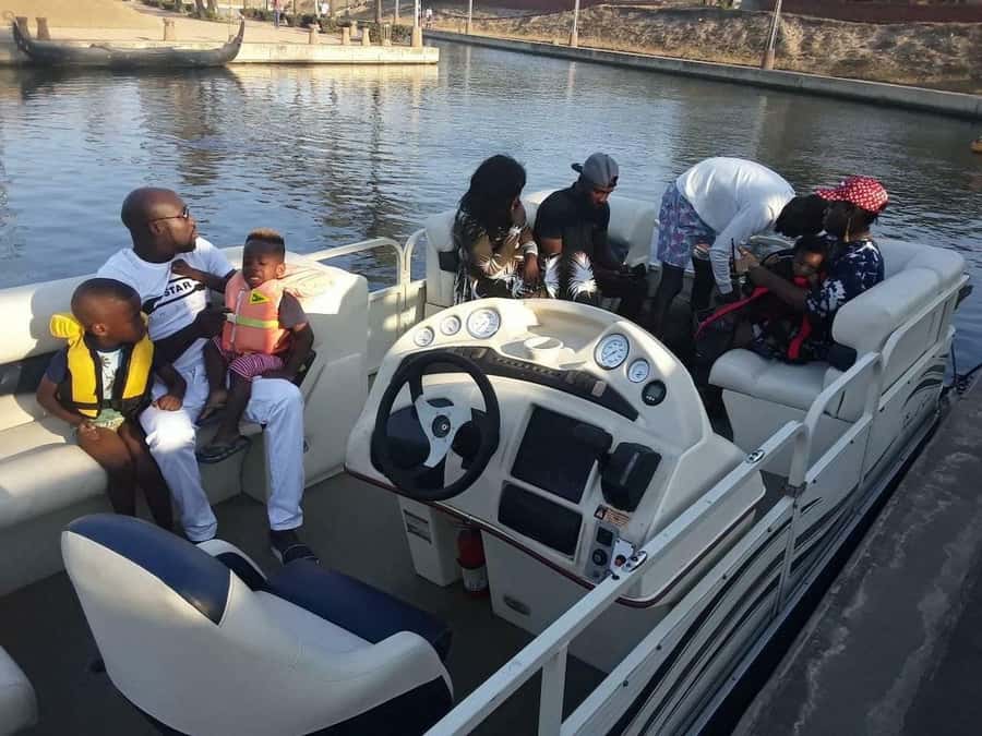 Durban Point Waterfront: Luxury Canal Boat Cruise - A short cruise with a useful sense of place