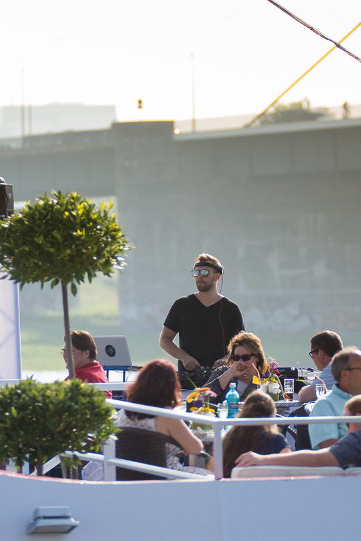 Düsseldorf: 2-Hour Evening Rhine River Cruise with Live DJ - Is $34 a fair price?