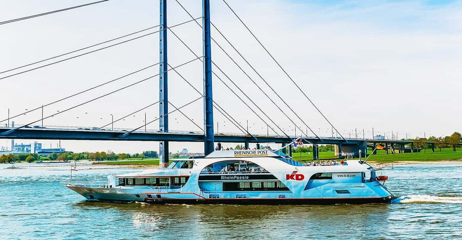 Düsseldorf: City Sightseeing Cruise on the Rhine - Who Should Book This Düsseldorf Cruise?