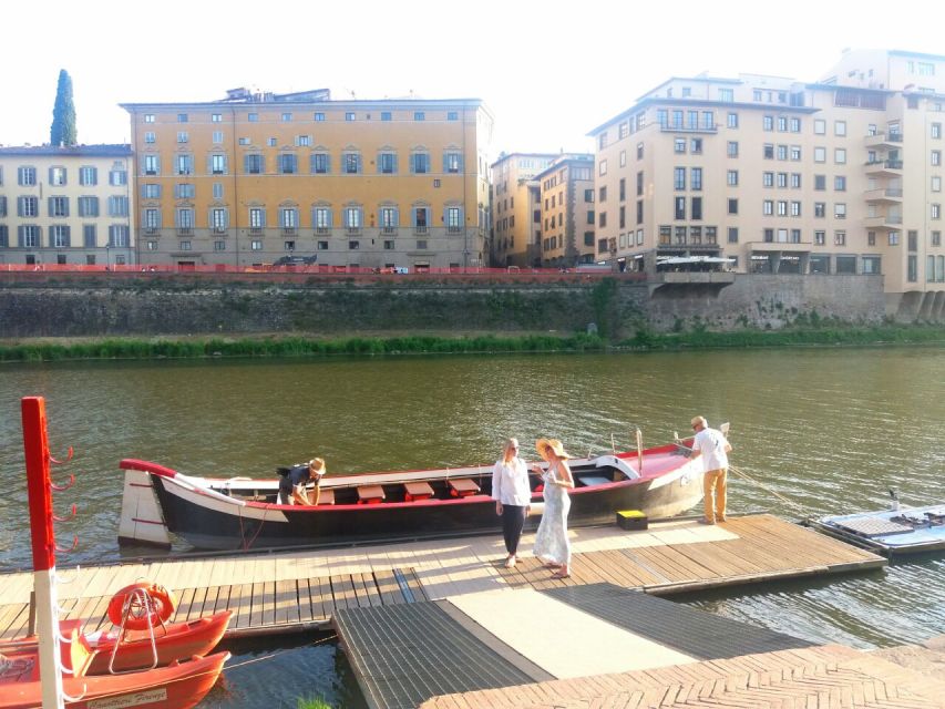 Florence: Authentic Barchetto River Cruise with Wine & Guide - How long is one hour on the Arno?