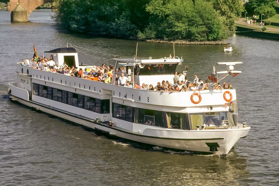 Frankfurt: River Main Sightseeing Cruise with Commentary - Gerbermühle, Goethe, and the quieter river edges