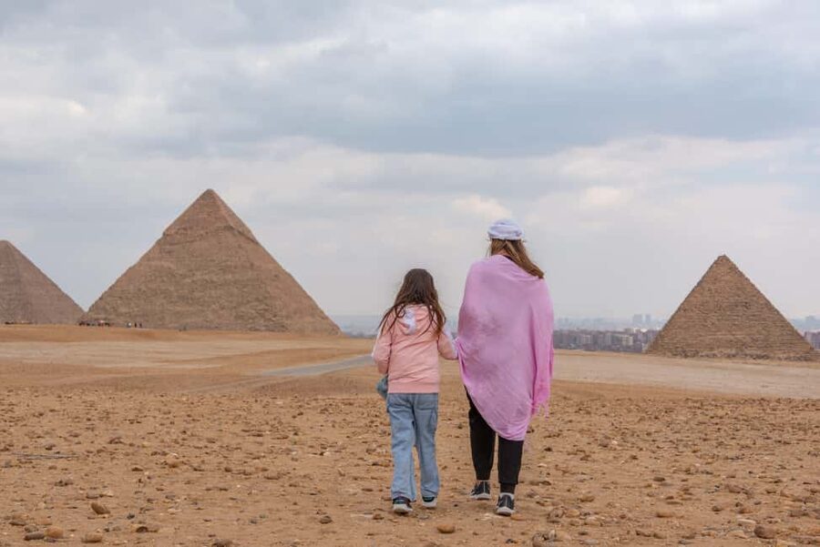 From Alexandria Port: Giza Pyramids & Nile Cruise Day Tour - Should you book it?
