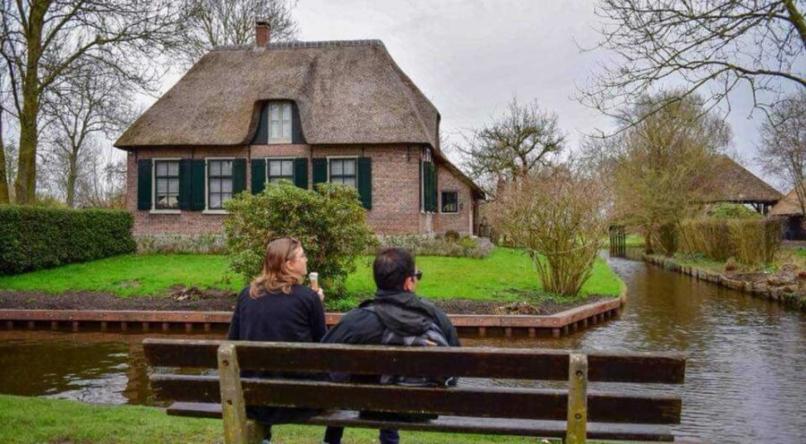 From Amsterdam: Giethoorn Guided Day Trip with Canal Cruise - Is $80 a fair price?