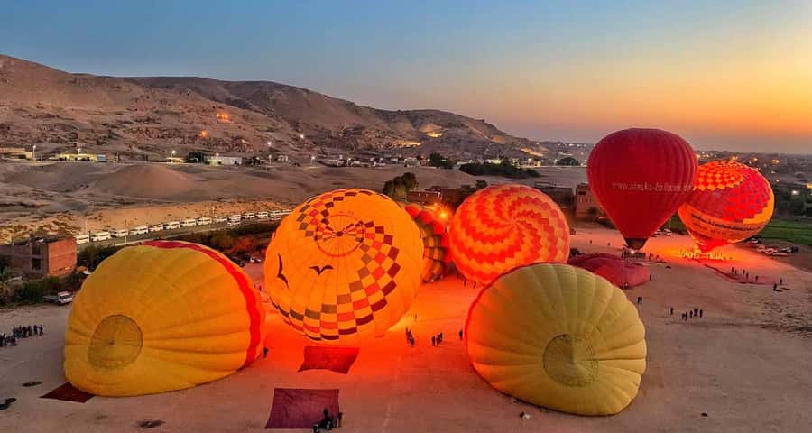 From Aswan:4 Days Nile Cruise Luxor Abu Simbel & Air Balloon - The guide can make or break the schedule