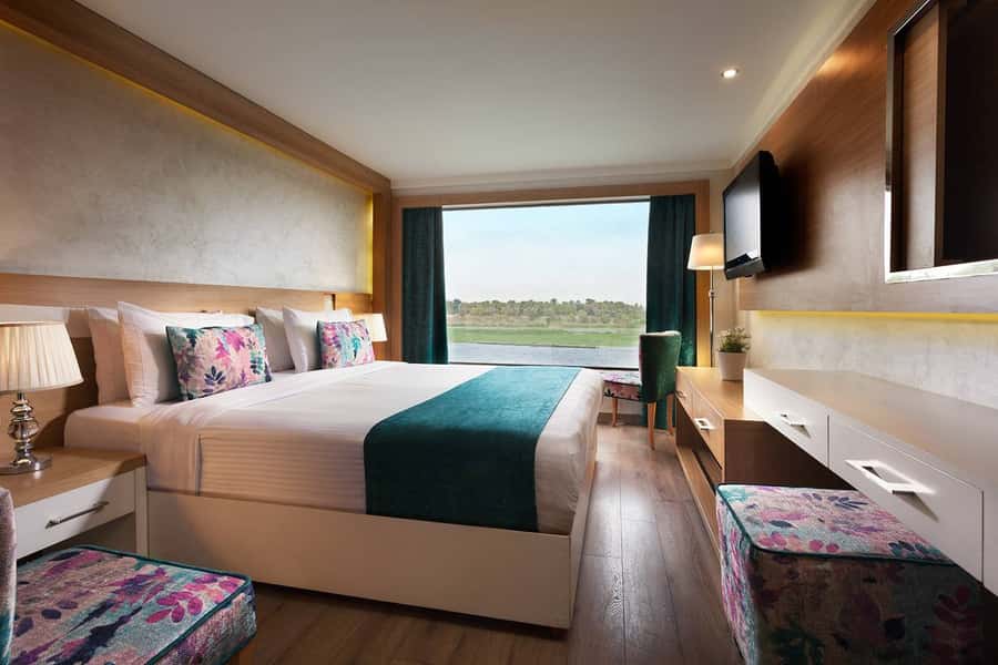 From Aswan: Overnight Nile Cruise to Luxor with Meals - Key points to know before booking