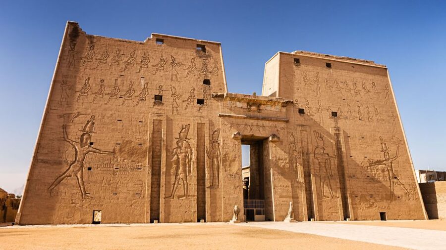 From Aswan: Overnight Nile Cruise to Luxor with Meals - Should you book this Aswan to Luxor cruise?
