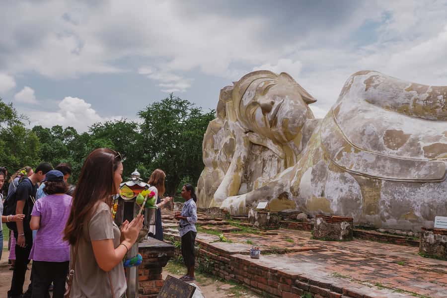 From Bangkok: Ayutthaya Day Tour by Bus with River Cruise - Wat Phra Sri Sanphet and the former royal center