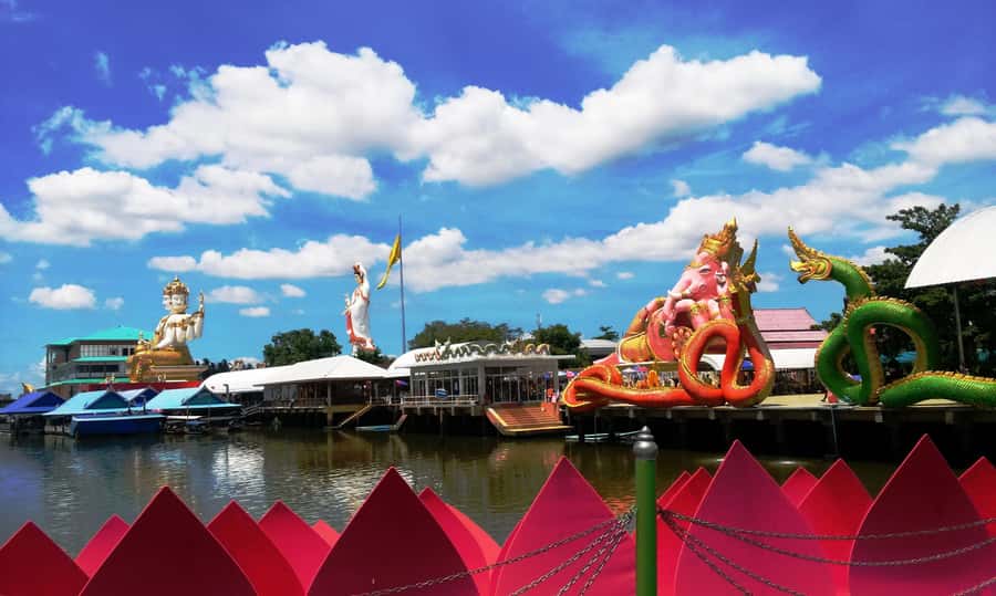 From Bangkok: Chachoengsao Tour and Bang Pakong River Cruise - Khlong Suan Market and the old canal way of life