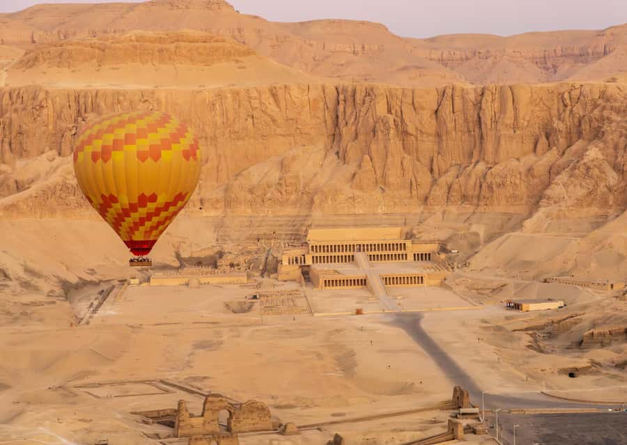 From Cairo: 11-Day Tour, Nile Cruise, Flights, Balloon - Days 9 to 11: Sharm El Sheikh and Mount Sinai
