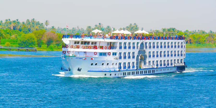 From Cairo: 3-Day Nile Cruise with Hot Air Balloon & Flights - Sunrise above Luxor