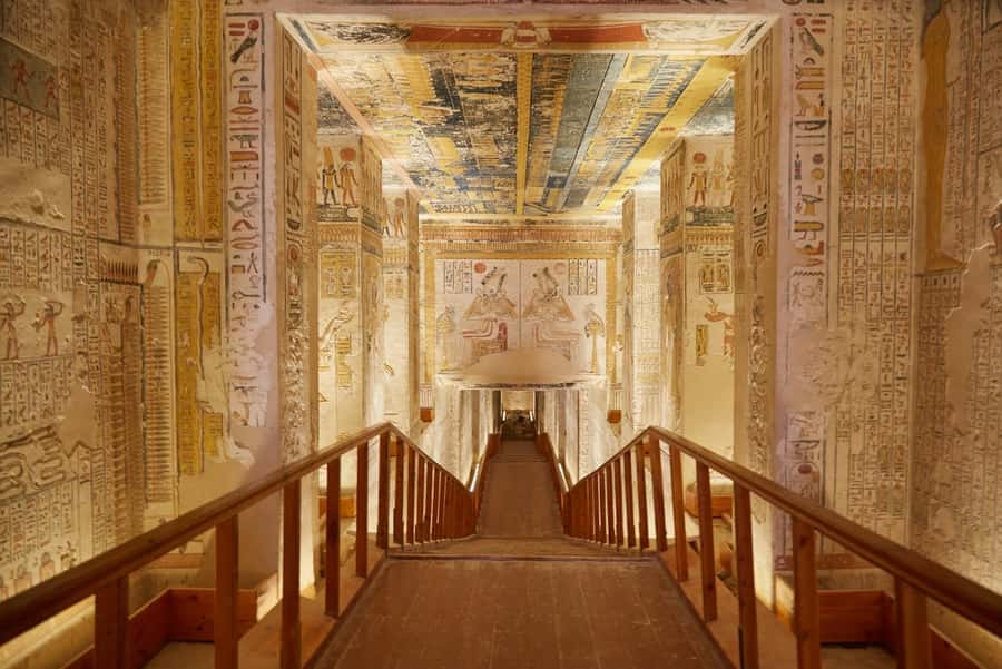 From Cairo: 4-Day Nile Cruise to Aswan w/ Balloon & Flights - Who should book this Nile cruise?