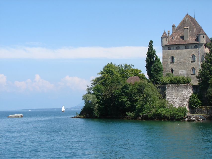 From Geneva: Yvoire medieval village & Lake Geneva Cruise - What your free time in Yvoire is really like
