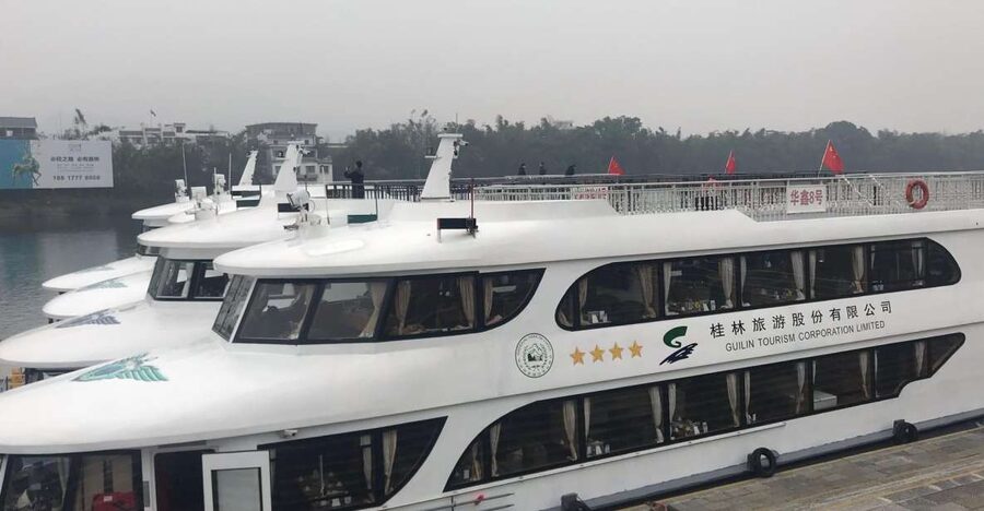 From Guilin: 4 Star Luxury Li River Cruise with Buffet Lunch - The 8:00 AM pickup from downtown Guilin