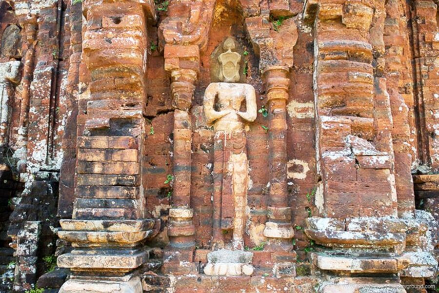 From Hoi An: Discover My Son Sanctuary & Sunset River Cruise - Banh mi turns the cruise into a light supper