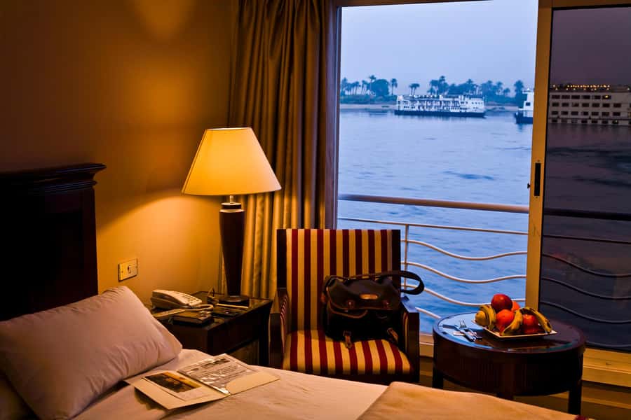 From Luxor: 6-Day Nile Cruise to Aswan with Hot Air Balloon - Day 2: A hot-air balloon above Luxor