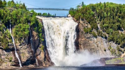From Montréal: Québec City, River Cruise & Montmorency Falls