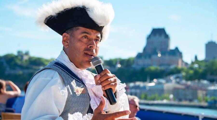 From Montréal: Québec City, River Cruise & Montmorency Falls - Old Québec on foot: the heart of the day