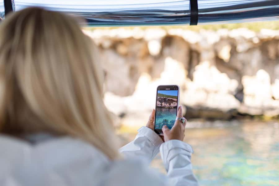 From Perth: Margaret River Wine Tour & Wildlife Cruise - Who should book this day trip?