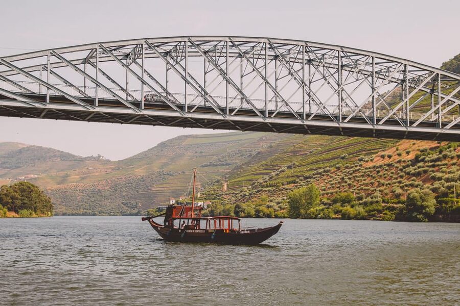 From Pinhão: Douro Valley Rabelo Boat Tour with Port Wine - From Pinhão to the vineyards beyond the bridge