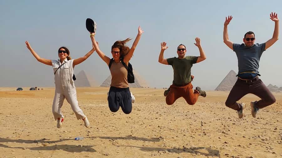 From Port said: Pyramids, Lunch Cruise, & Papyrus Institute - The Papyrus Institute and the shopping question