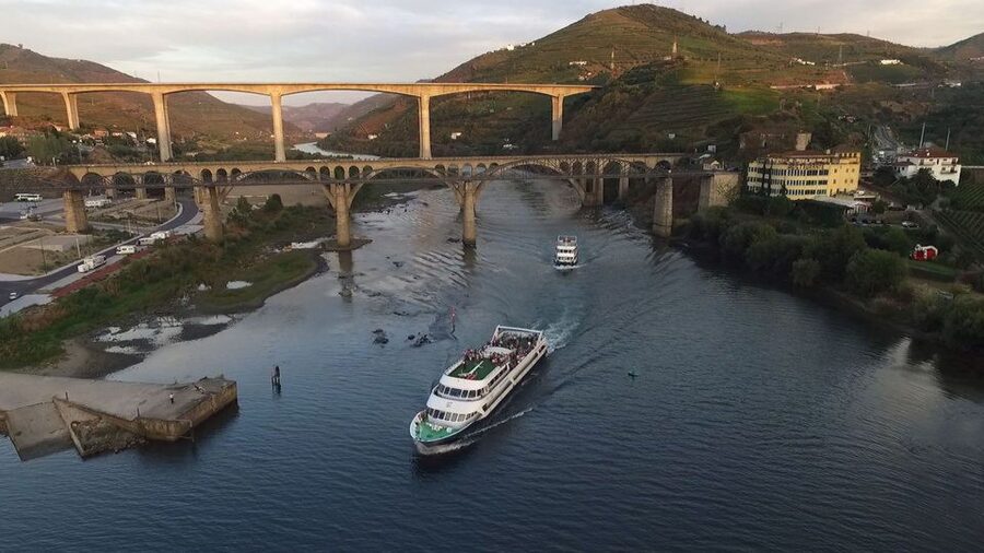From Porto: Douro River Cruise, Winery Visit & Lunch - Why this Douro day trip works