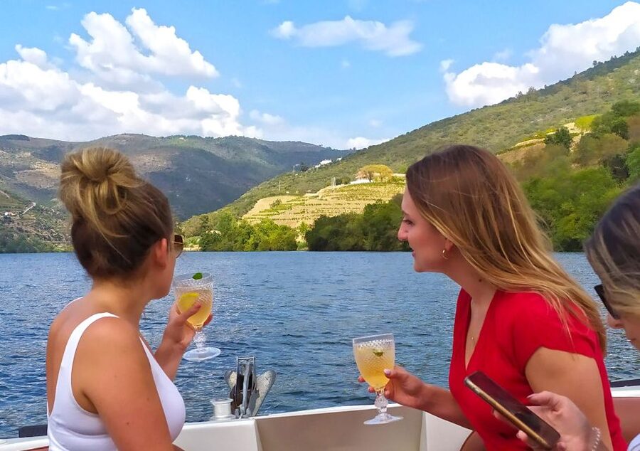 From Porto: Small-Group Douro Valley Wine Tour Lunch & Boat - Pinhão and the first winery tasting