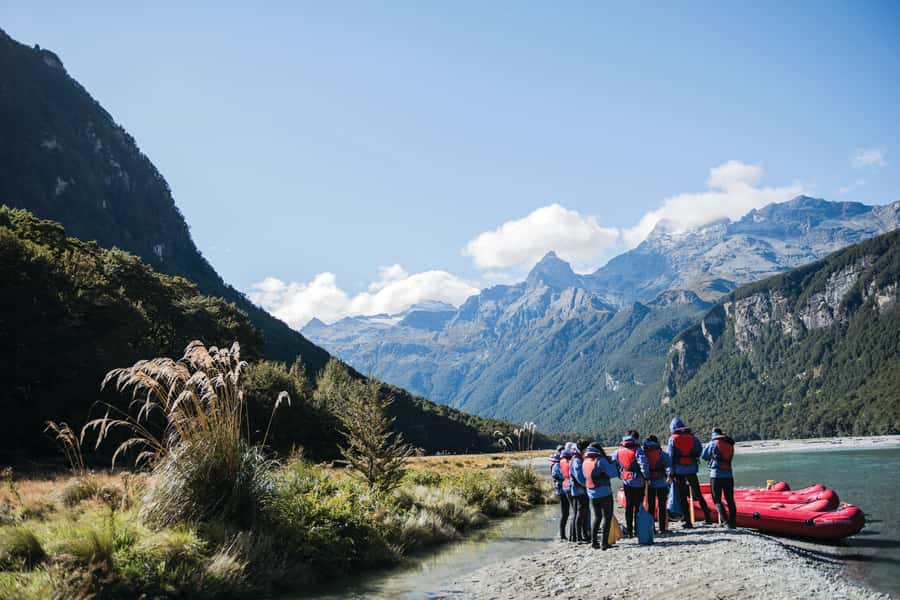 From Queenstown: Dart River Canoe & Jet Boat Day Trip - The one-hour Dart River jet boat ride