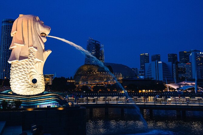 Fun Vee Night Out Guide Tour with River boat - Marina Square is the starting point