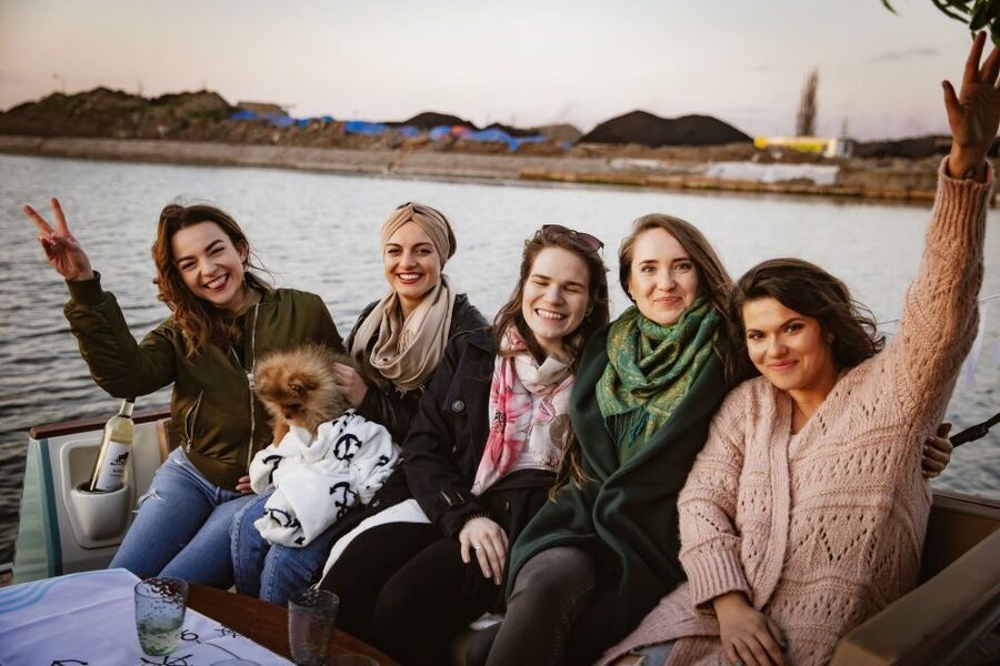 Gdańsk : Catamaran River Cruise (group) - The Baltic Philharmonic and Fish Market