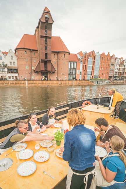 Gdańsk: Motława River Cruise with Pierogi Tasting - Should you book the pierogi cruise?