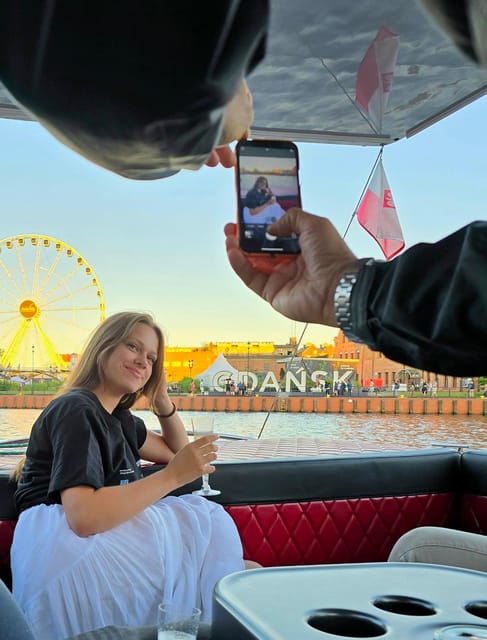 Gdańsk: Motława River Eco Cruise at Sunset with Prosecco - Why the Motława River is the right place for a sunset cruise