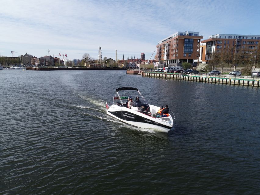 Gdańsk: Motlawa River Yacht Cruise - Brabank, the marina, and the working harbor