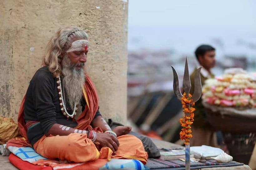 Golden Hour on the Ganges - Sunrise Boat Tour - Key points at a glance