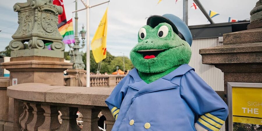 Gothenburg: City Canal Sightseeing Cruise - FAQ