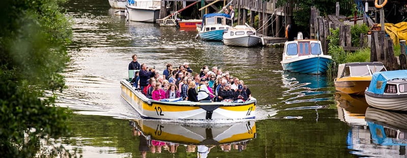 Gothenburg: Paddan Sightseeing Cruise on the River Säveån - From Kungsportsplatsen to Gothenburg’s waterways