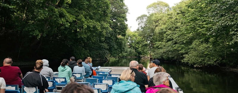 Gothenburg: Paddan Sightseeing Cruise on the River Säveån - What the guide adds along the way