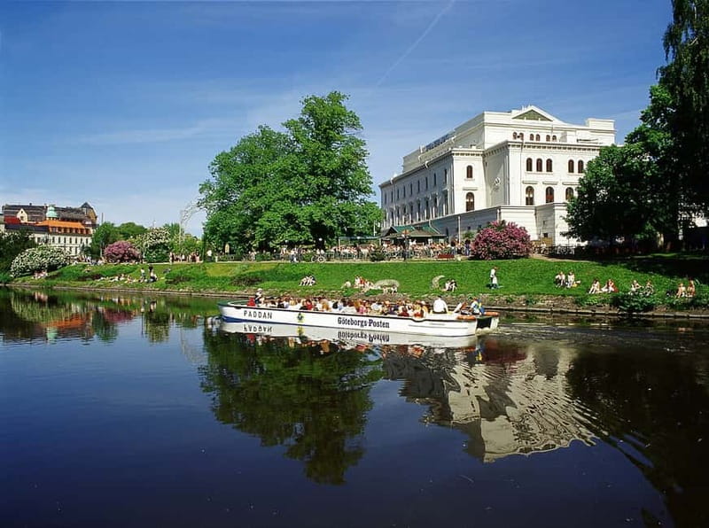 Gothenburg: Paddan Sightseeing Cruise on the River Säveån - Seasonal departure times for 2026