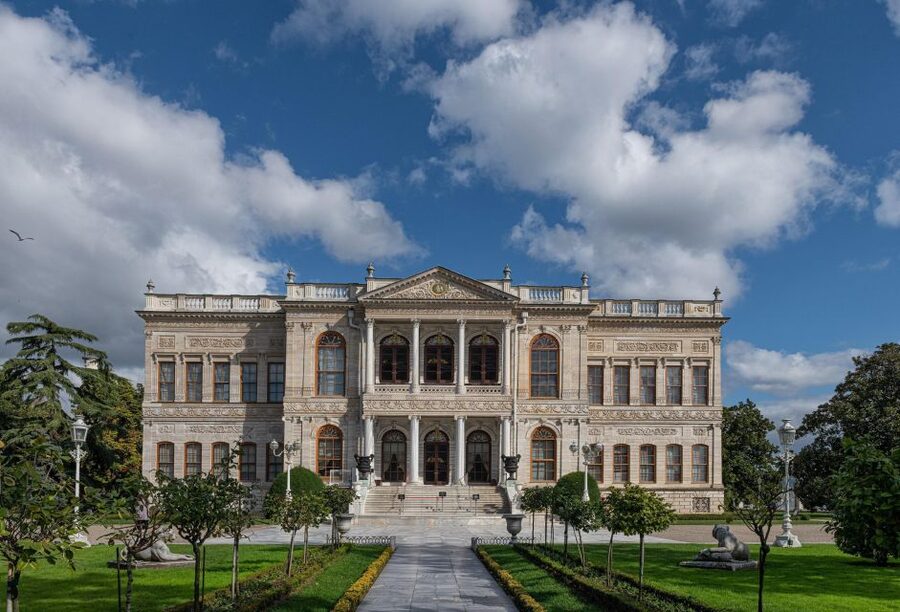 Guided Dolmabahce Palace Tour with Bosphorus Sunset Cruise - Maiden’s Tower and the return toward Galataport