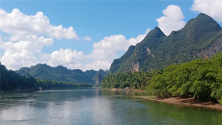 Guilin: 3 star Li River Cruise & Sightseeing Tour - The Li River cruise from Mopan Pier