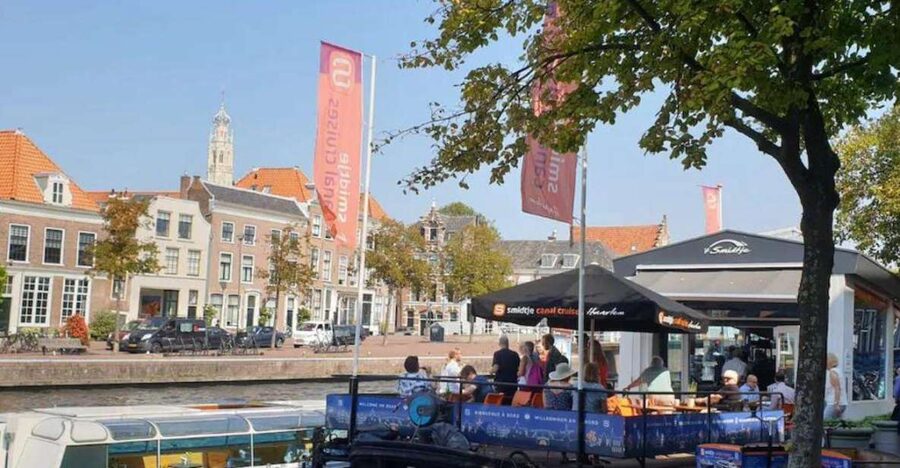 Haarlem: Sightseeing Canal Cruise through the City Center - Key points to know before you go
