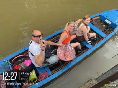 HCM: Authentic Mekong Delta – Boat, TukTuk, Khot Cake Making