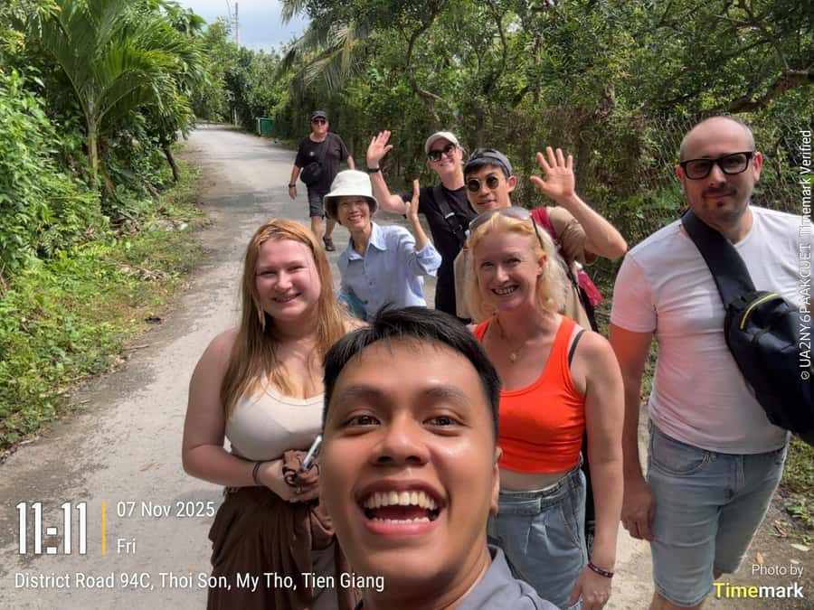HCM: Authentic Mekong Delta - Boat, TukTuk, Khot Cake Making - Lunch and the afternoon return