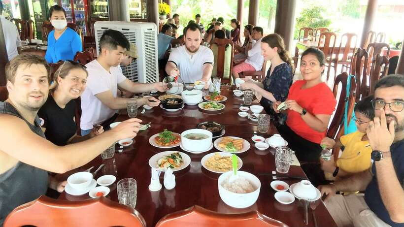 HCM: Mekong Delta Islands Boat & Tuk-Tuk Tour with Tastings - Folk music and tropical fruit after lunch