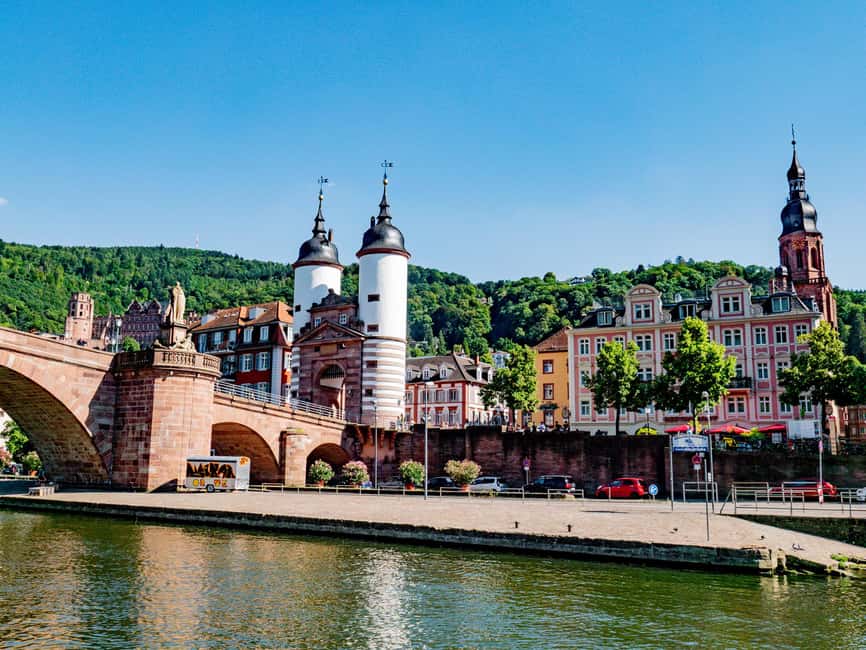 Heidelberg: Neckar River Sightseeing Boat Tour with Drink - A calm introduction to Heidelberg from the Neckar