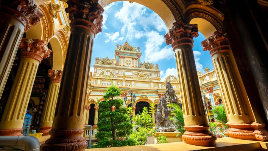 Ho Chi Minh City: Mekong Delta Day Tour with Boat Ride - Python farm and the limits of animal encounters