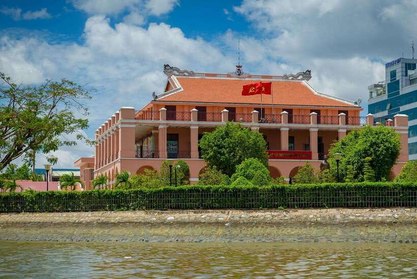 Ho Chi Minh City: Saigon River Boutique Cruise - Is $12 good value?