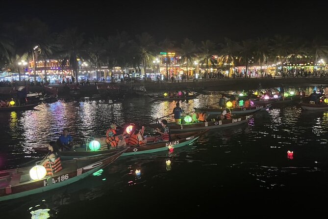 Hoai River Boat Trip by Night with Release Lantern - Hoi An Old Town after dark