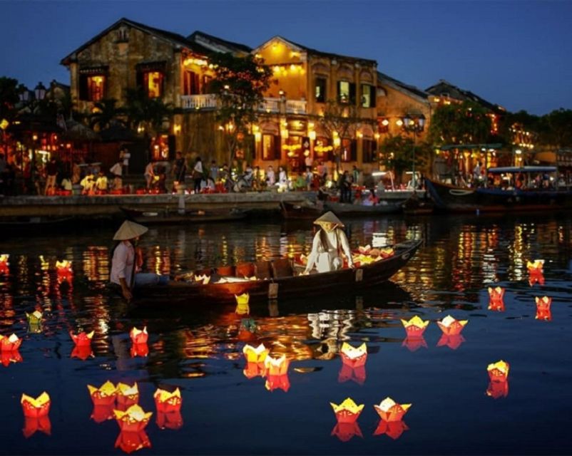 Hoi An : Hoai River Boat Trip by Night and Floating Lantern - Small tips for a smoother ride