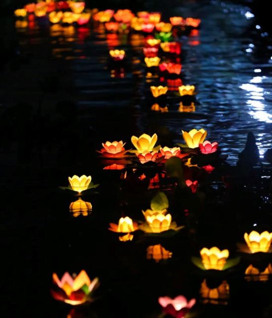 Hoi An : Hoai River Boat Trip by Night and Floating Lantern - What is included, and what you pay extra for